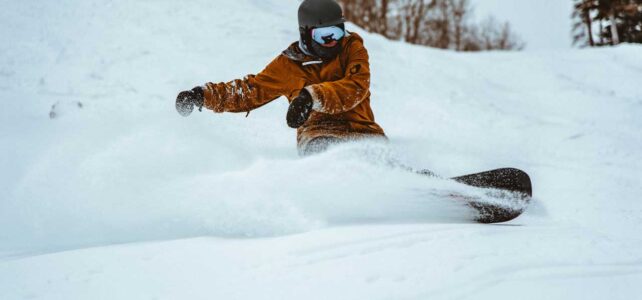 Is Skiing or Snowboarding Easier for Beginners? Learn the Truth Here!