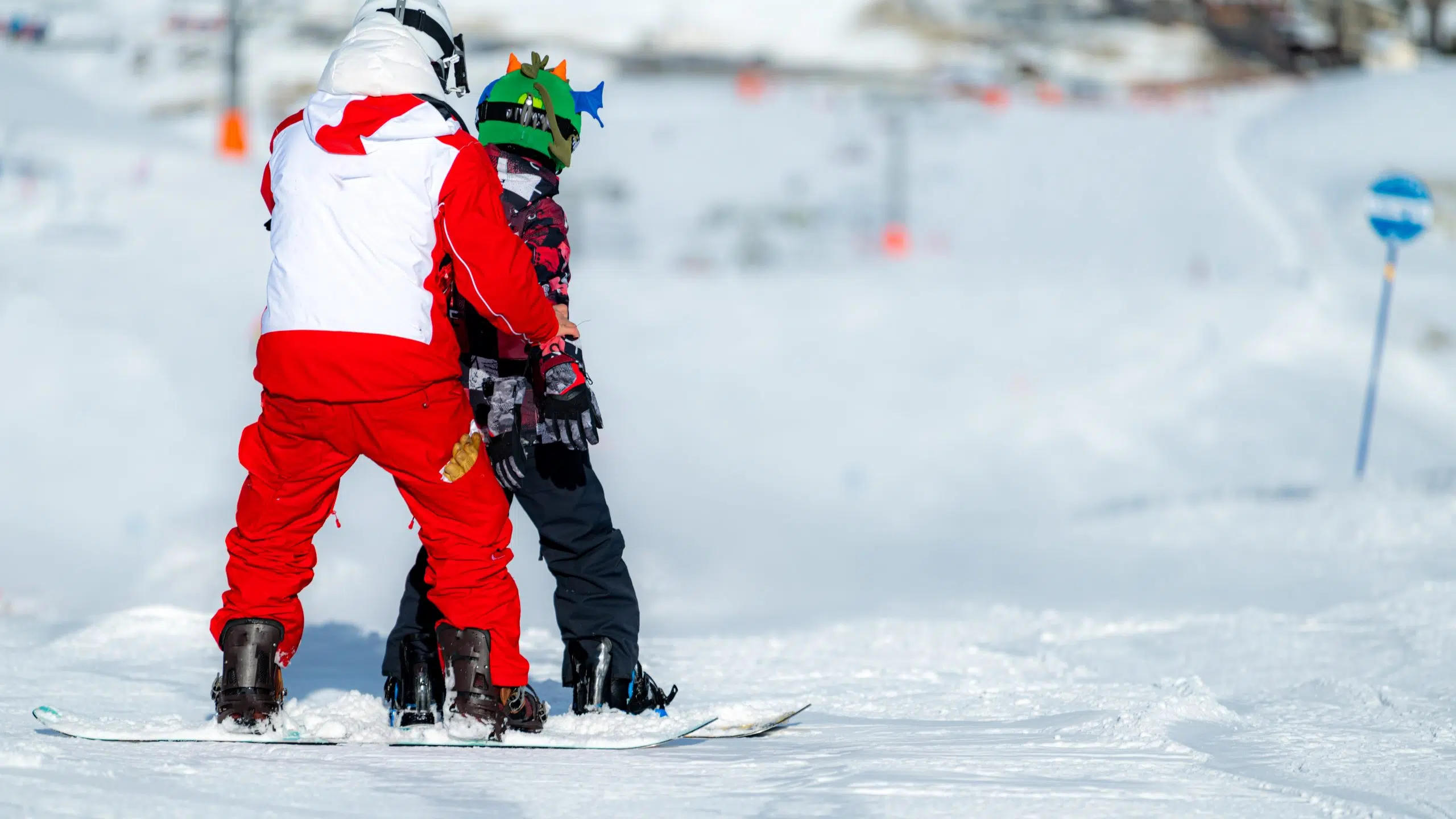 Snowboarding Tips for Beginners: Master the Slopes with Ease